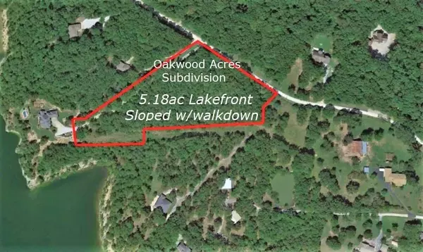 000 Alyeska Point, Lampe, MO 65681