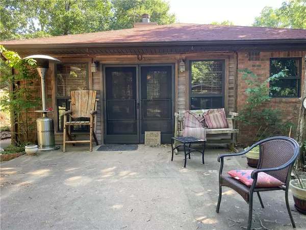 12999 Nickels Rd, West Fork, AR 72774