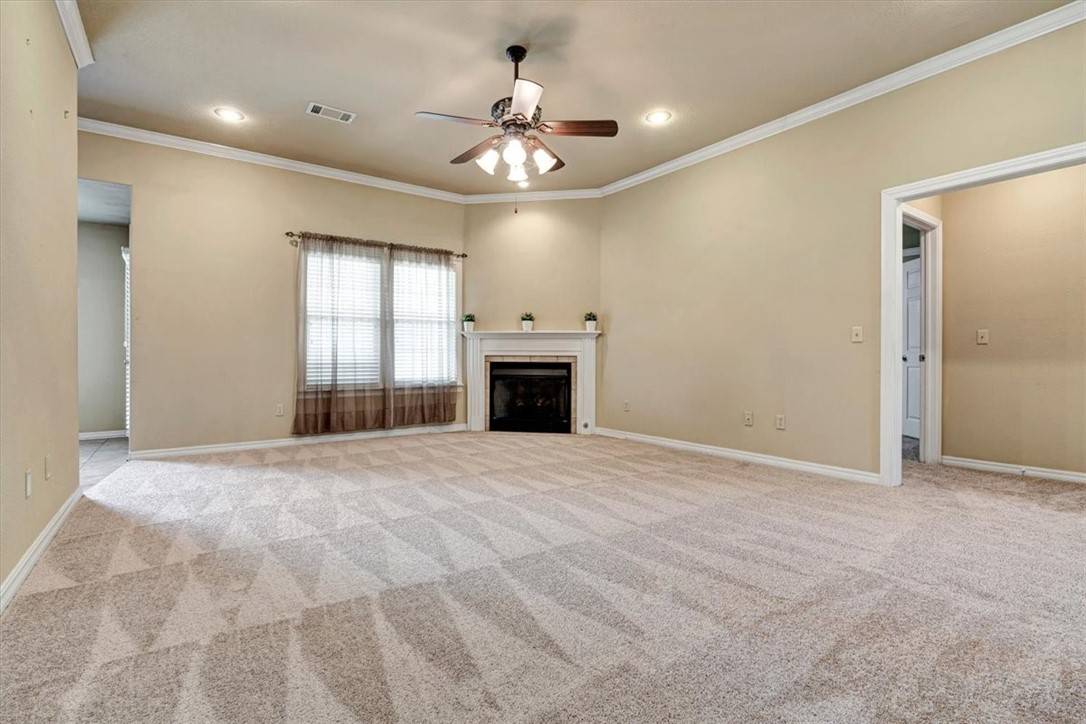 Fayetteville, AR 72704,1816 N Fallbrook Way