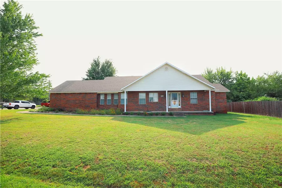 501 N Main Ave, Lincoln, AR 72744