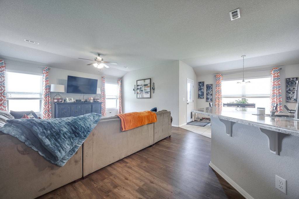 Bentonville, AR 72713,4400 SW Comstock Ave