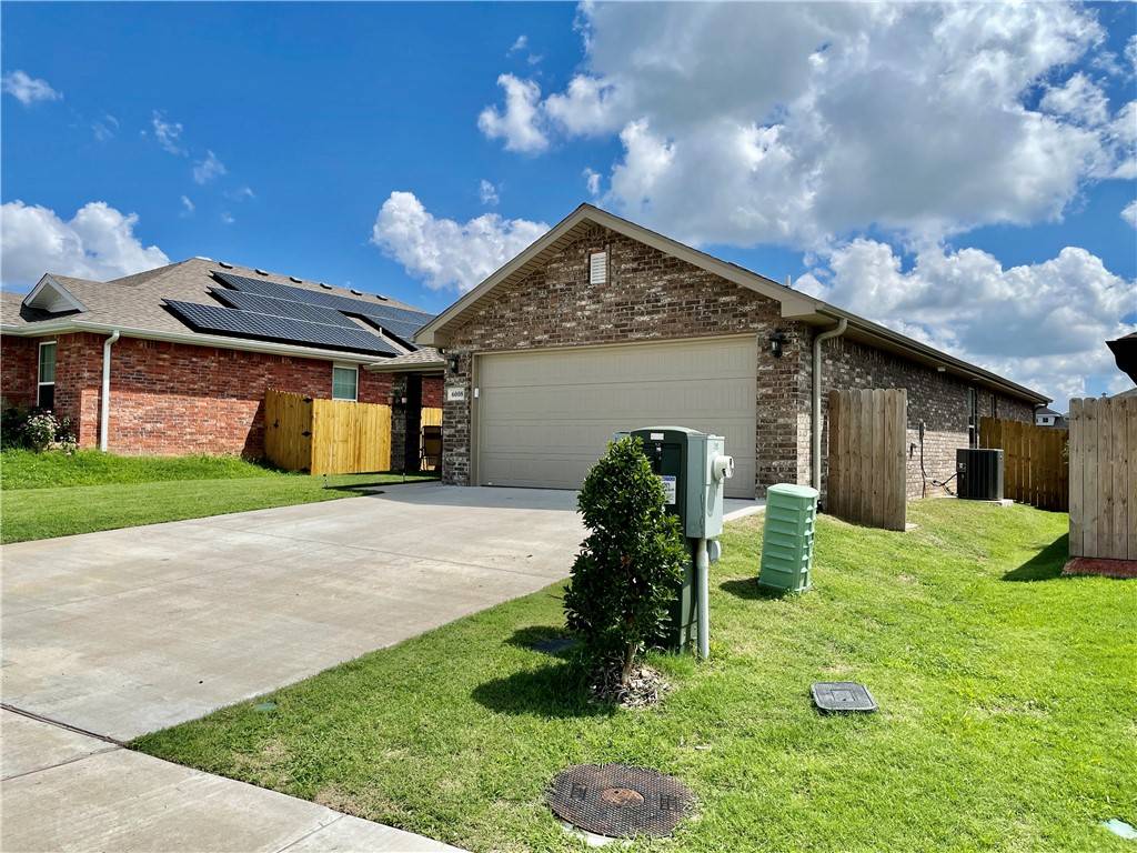 Bentonville, AR 72713,6008 NW Sherman St