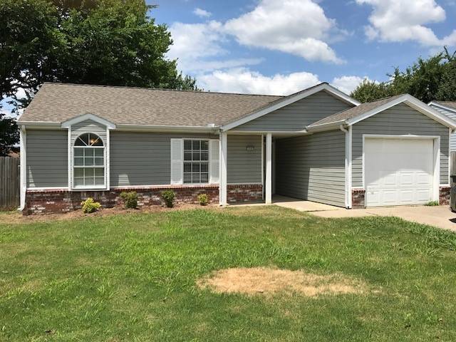 1591 N Timberline Dr, Fayetteville, AR 72704