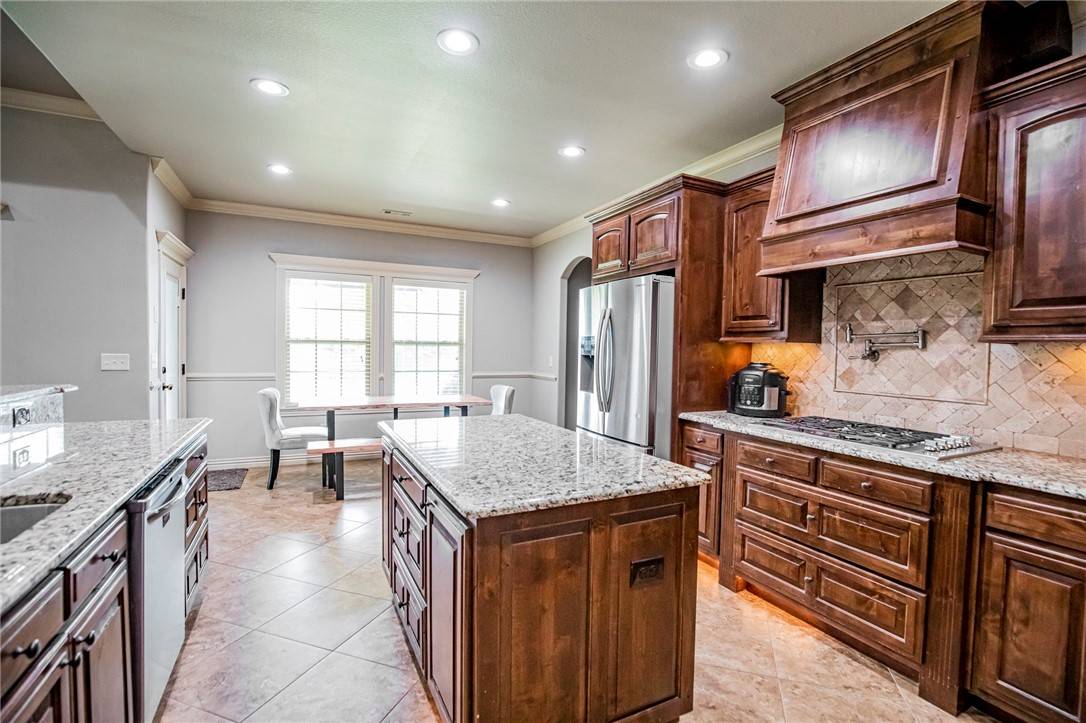 Bentonville, AR 72713,2803 SW Aster Way