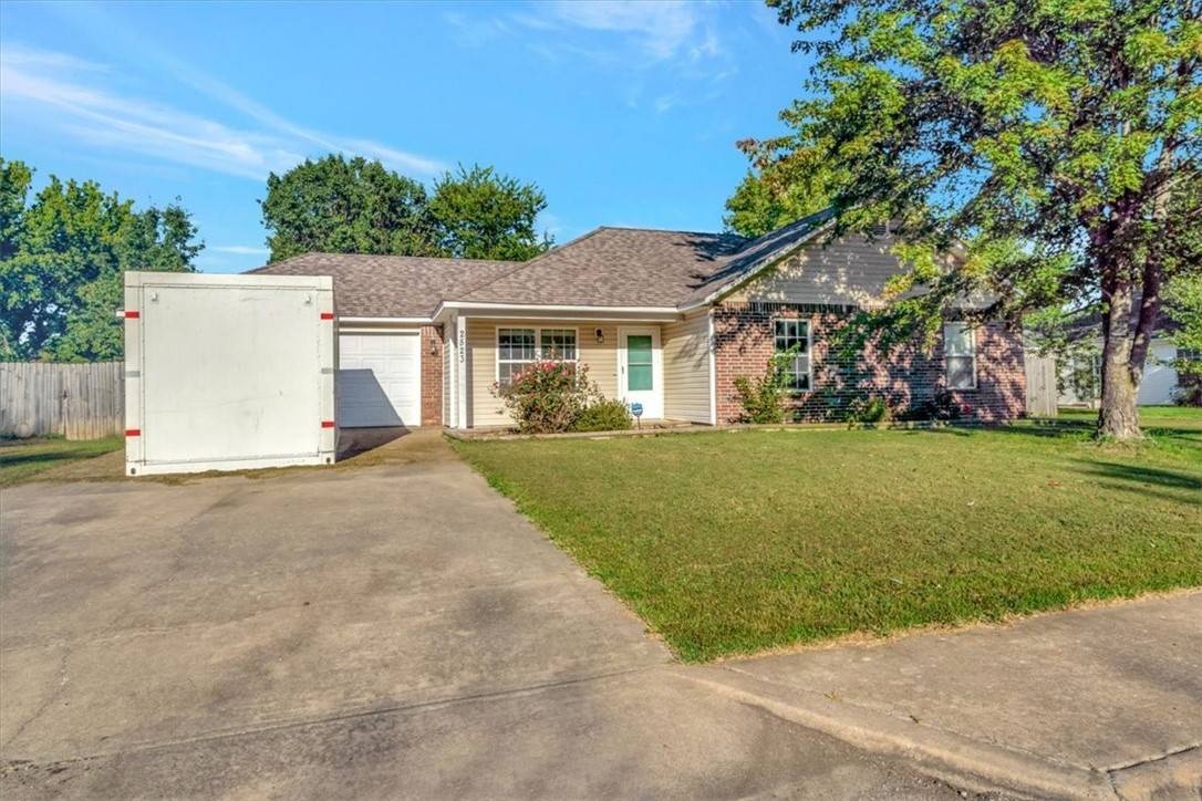 Fayetteville, AR 72701,2823 Brandi Ave