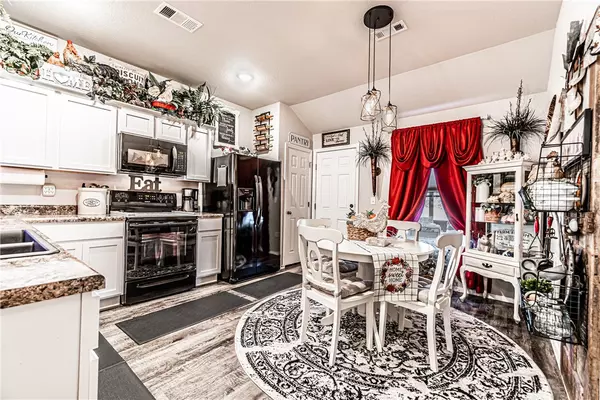 Huntsville, AR 72740,345 Colton St