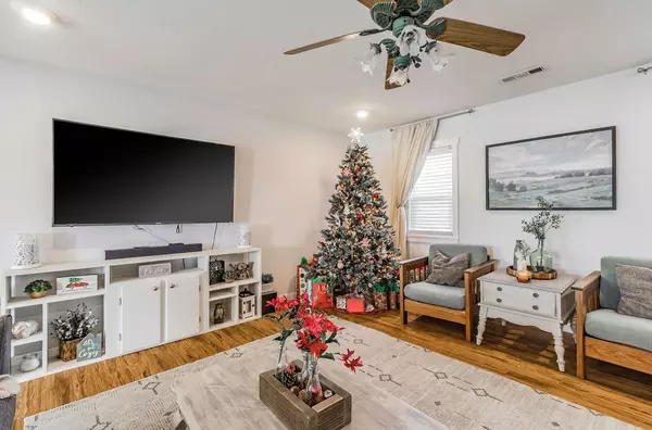 Hiwasse, AR 72739,13342 Easley Cir