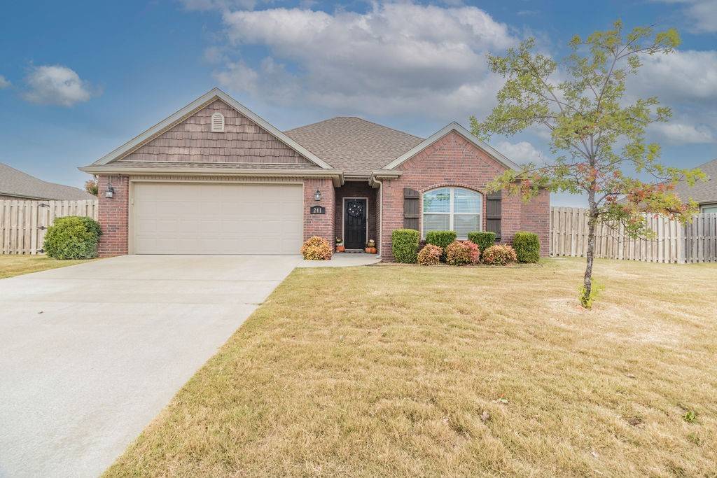 241 Napoli Ln, Centerton, AR 72719