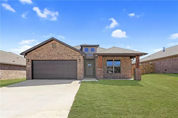 417 NW 62nd Ave, Bentonville, AR 72713