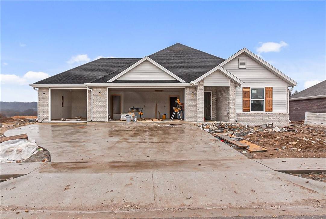 662 Mary Katherine St, Prairie Grove, AR 72753