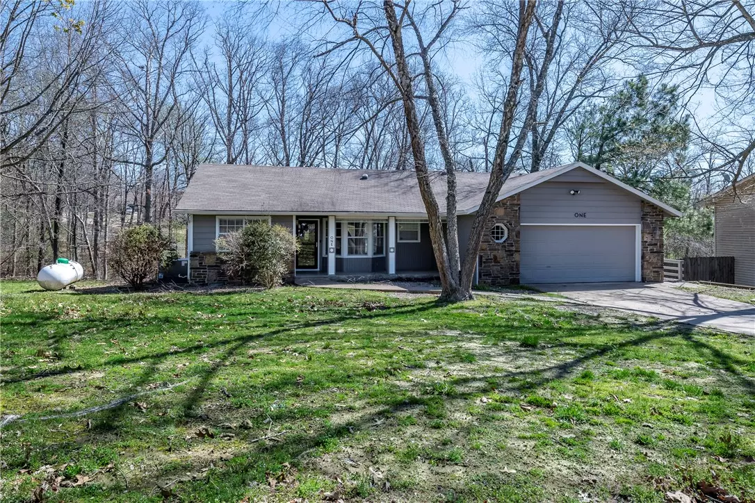 Bella Vista, AR 72714,1 Melanie Cir