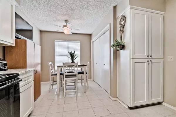 Bella Vista, AR 72714,8 Walter Cir