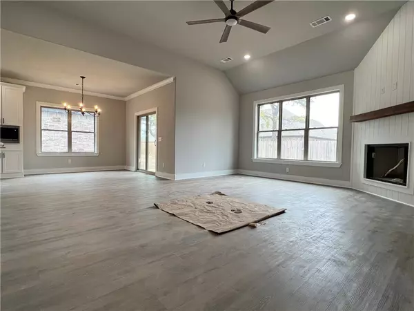 Bentonville, AR 72713,3304 SW Rosemont Ave