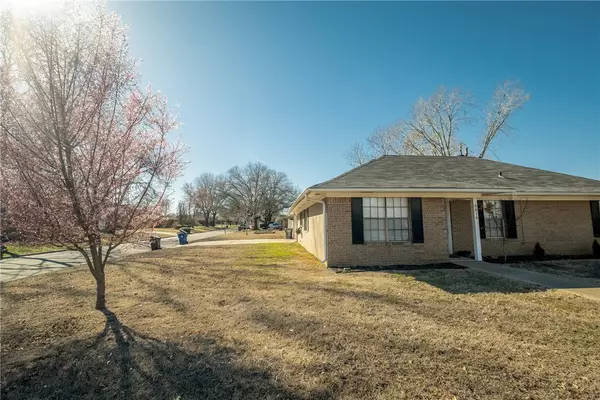 Fort Smith, AR 72908,8816 S 30th St