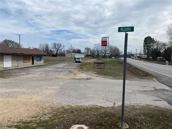 30664 State Hwy 37, Seligman, MO 65625