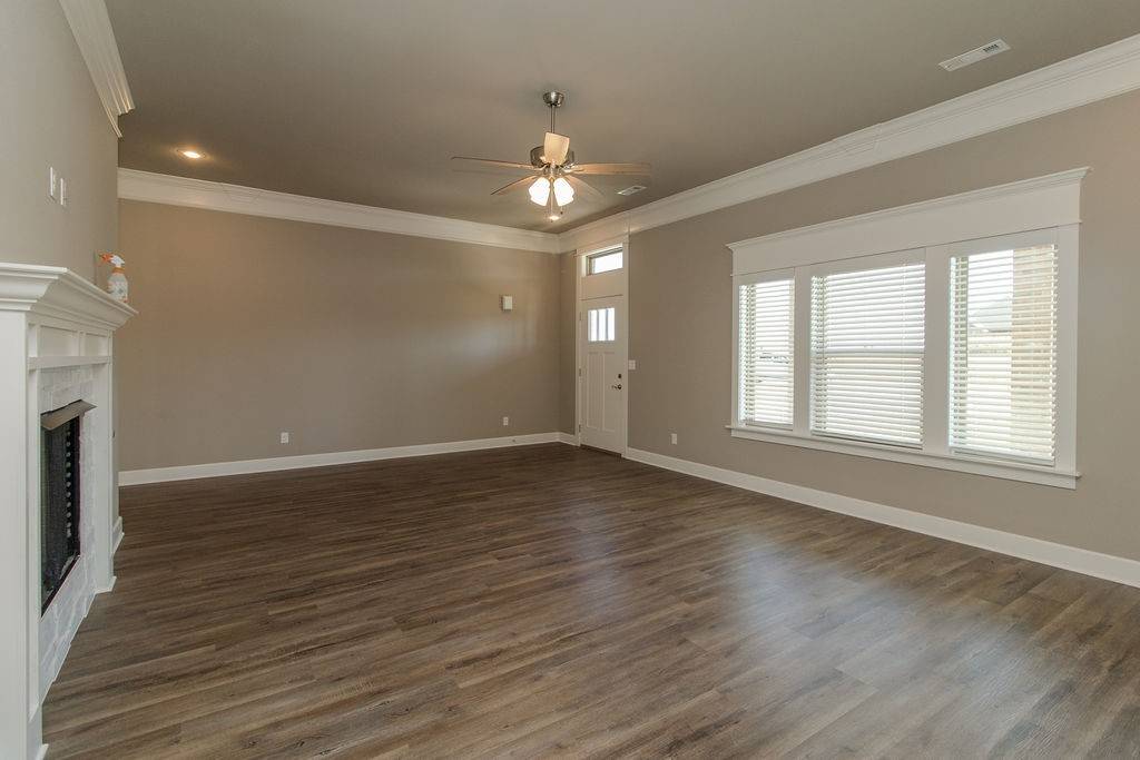 Bentonville, AR 72713,1031 Bootleg Rd