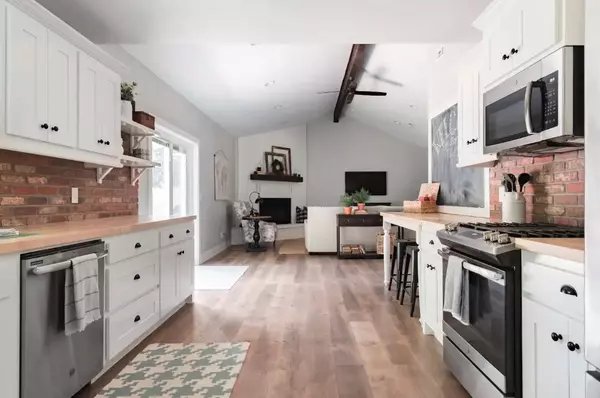 Bentonville, AR 72712,308 SW 11th St