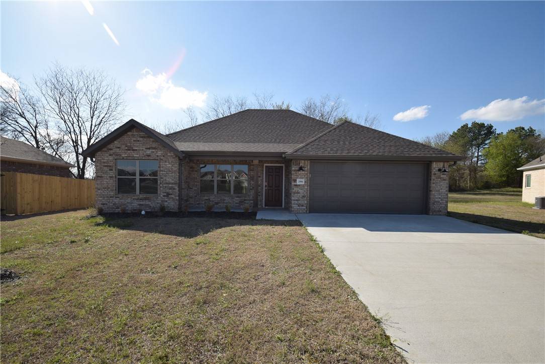 2506 N Kathryn Ct, Siloam Springs, AR 72761