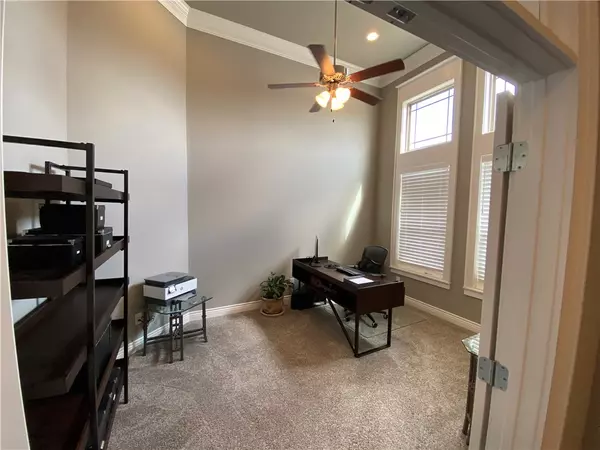 Springdale, AR 72762,818 Valley Ln