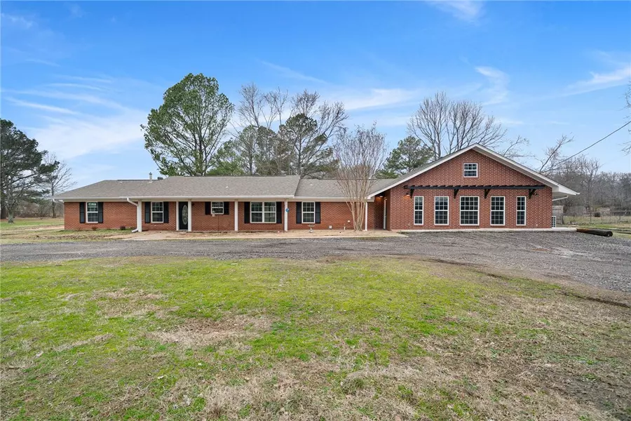 809 Kelly Rd, Alma, AR 72921