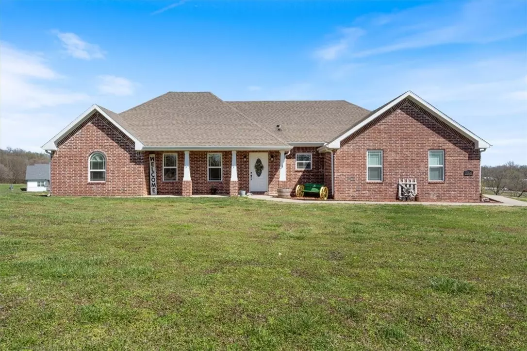 Gravette, AR 72736,10124 Rain Drop Ln