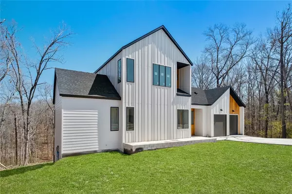 Bella Vista, AR 72715,30 Pamona Dr