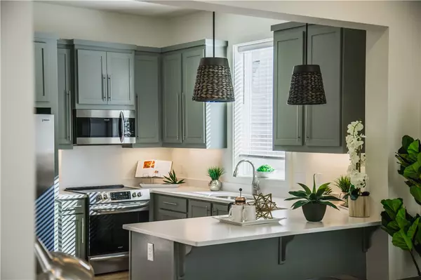 Fayetteville, AR 72701,358 S Hill Ave