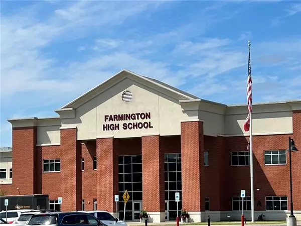 Farmington, AR 72730,250 Pennsylvania Ave