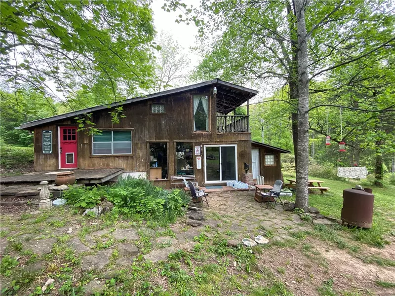 3038 Madison 5445, Combs, AR 72721