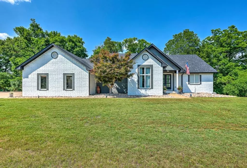 Rogers, AR 72756,13456 Mountain Lake Ct