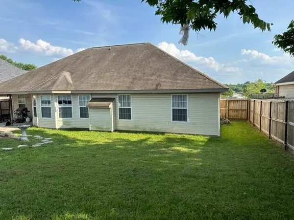 Siloam Springs, AR 72761,509 Maci Ct