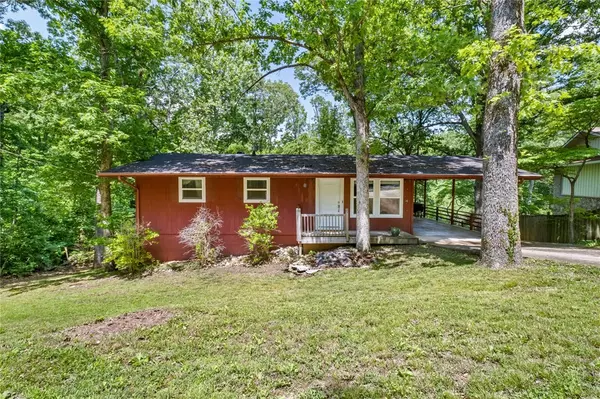 35 Gore Ln, Bella Vista, AR 72715