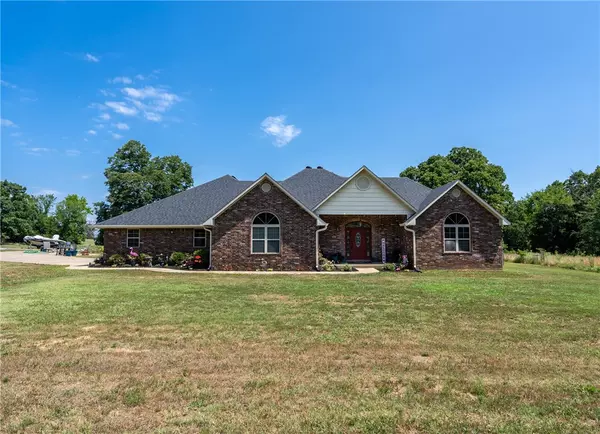 1724 Clear Creek Rd, Alma, AR 72921