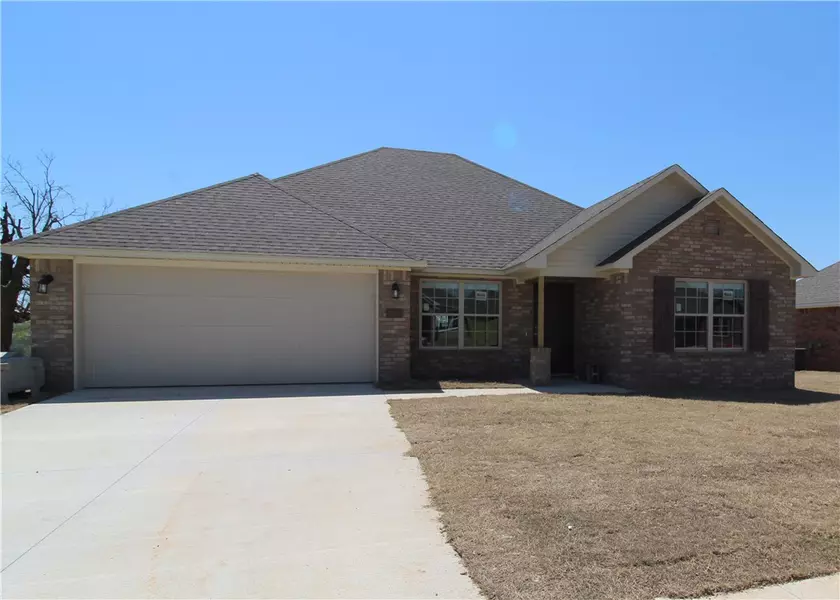 2125 Brown Bear Ln, Gentry, AR 72734