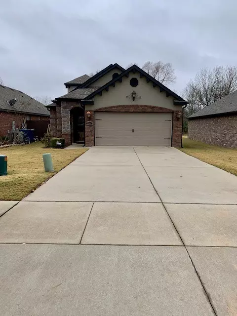 Bentonville, AR 72713,2006 SW Riverstone Rd