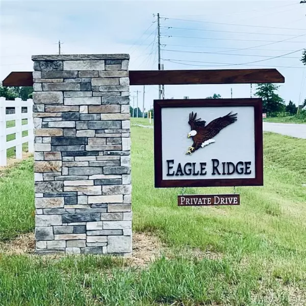 1522 Eagle Ridge Ter, Tontitown, AR 72762