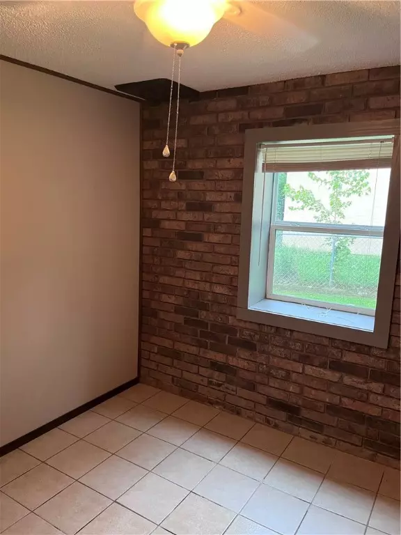 Bentonville, AR 72712,2308 Beth Ln