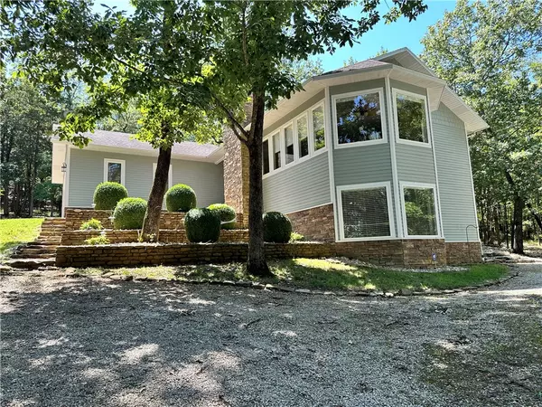 Holiday Island, AR 72631,8 Hickory Cir