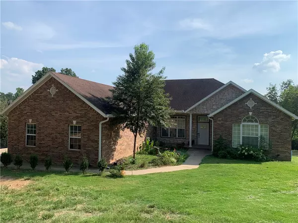 Cave Springs, AR 72718,583 Venters Dr