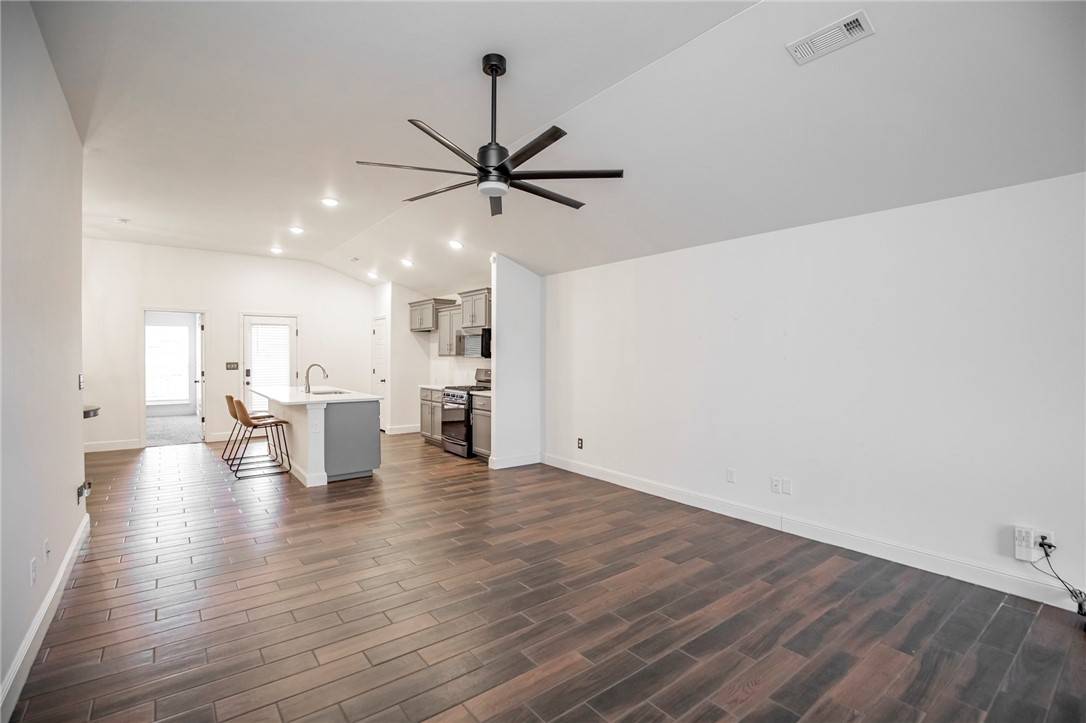 Bentonville, AR 72713,5908 NW Hancock St