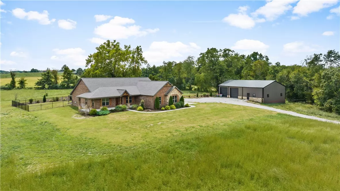 Pea Ridge, AR 72751,17104 Ward Dr