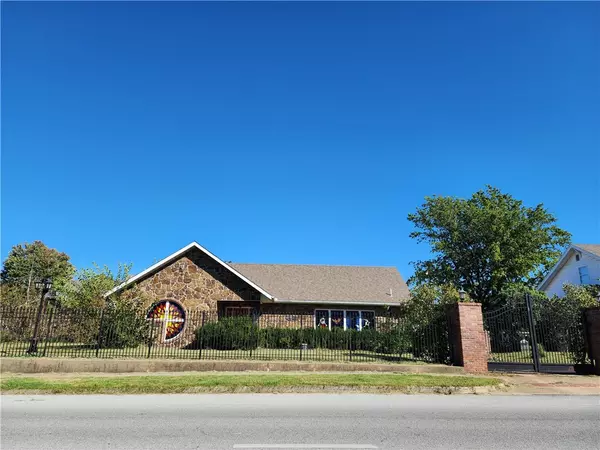 1711 S Wall, Joplin, MO 64801