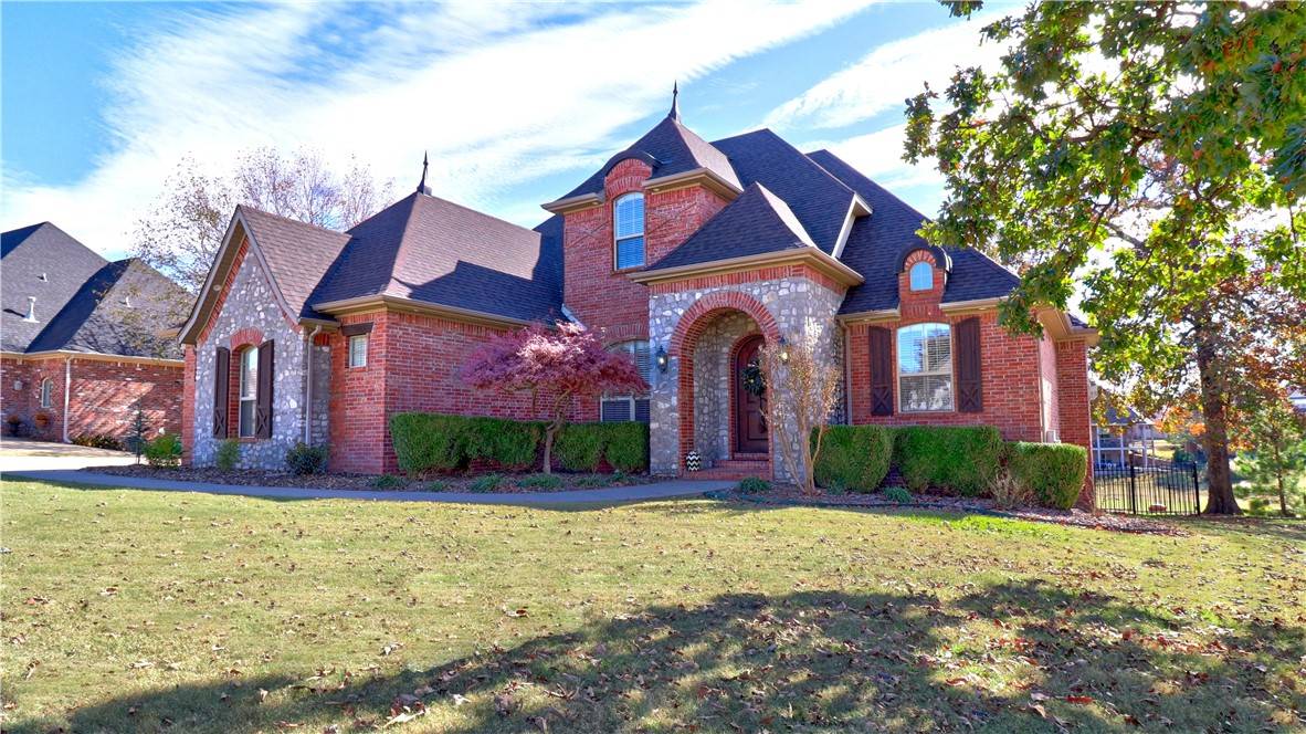 Rogers, AR 72758,6323 W Valley View Rd
