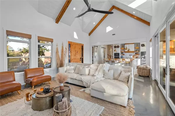 Springdale, AR 72762,6955 Sunset Ridge Cir