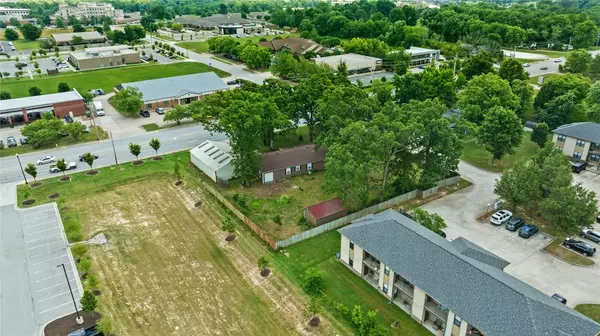 Bentonville, AR 72712,3006 SE J St