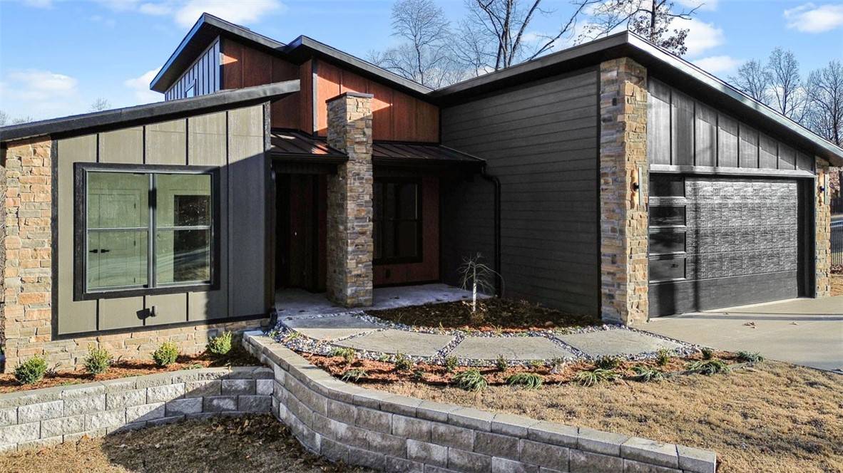 Bella Vista, AR 72715,8 Wishaw Dr