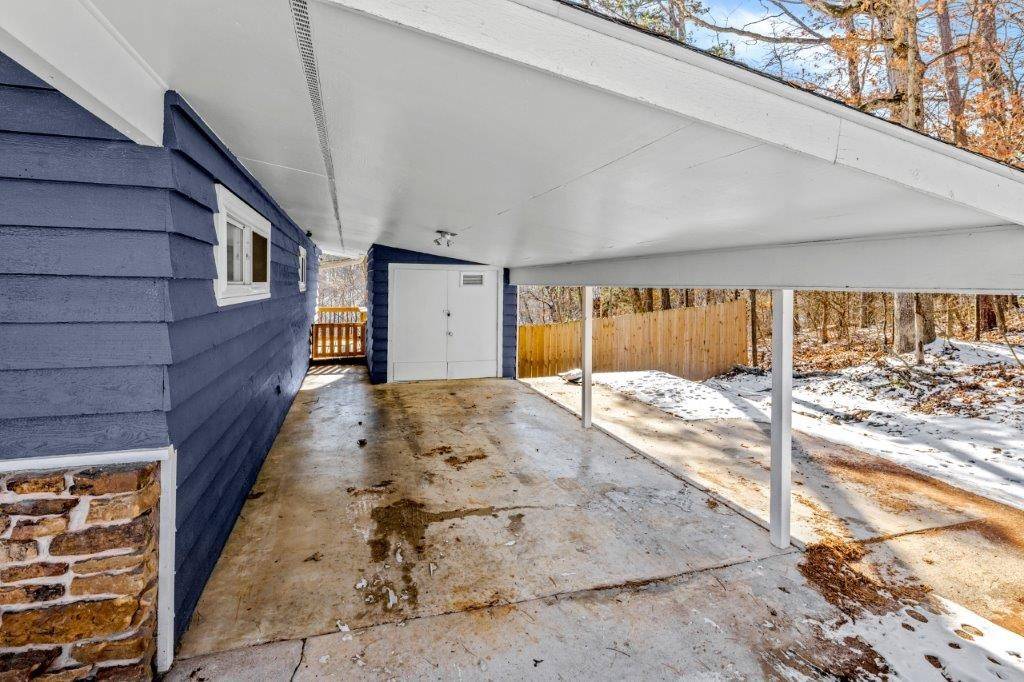 Bella Vista, AR 72715,36 Sheneman Dr