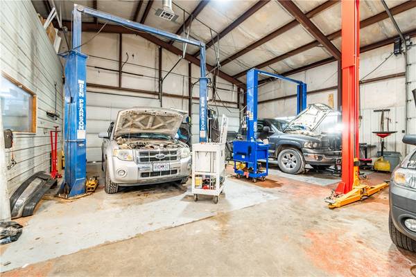 Pea Ridge, AR 72751,123 Ellis Ln