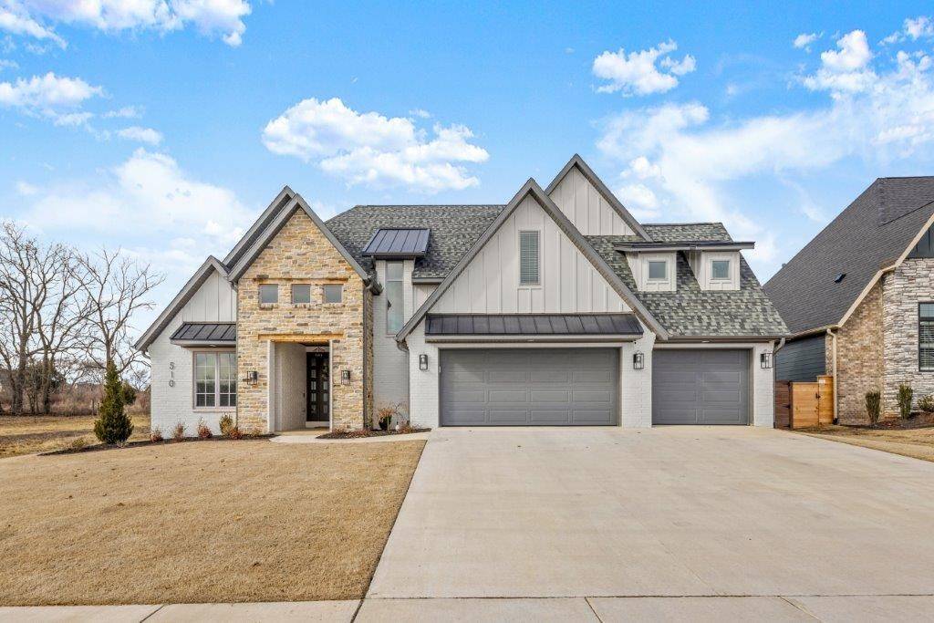 510 SW Autumn Hills Rd, Bentonville, AR 72712