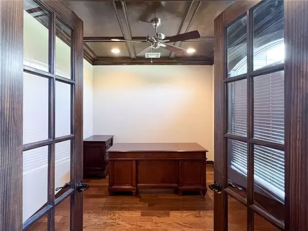 Fayetteville, AR 72703,2081 Riverwater Ln